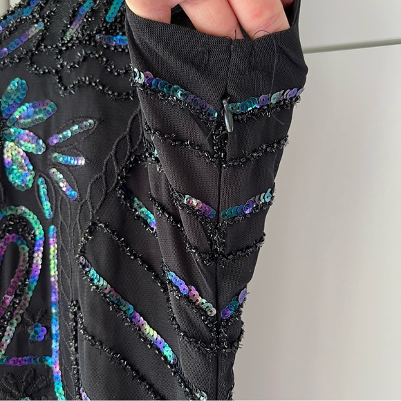 BABEYOND 1920s Flapper VNeck Sequin Beaded Roaring 20s Gatsby Fringe Party Dress - Picture 7 of 11